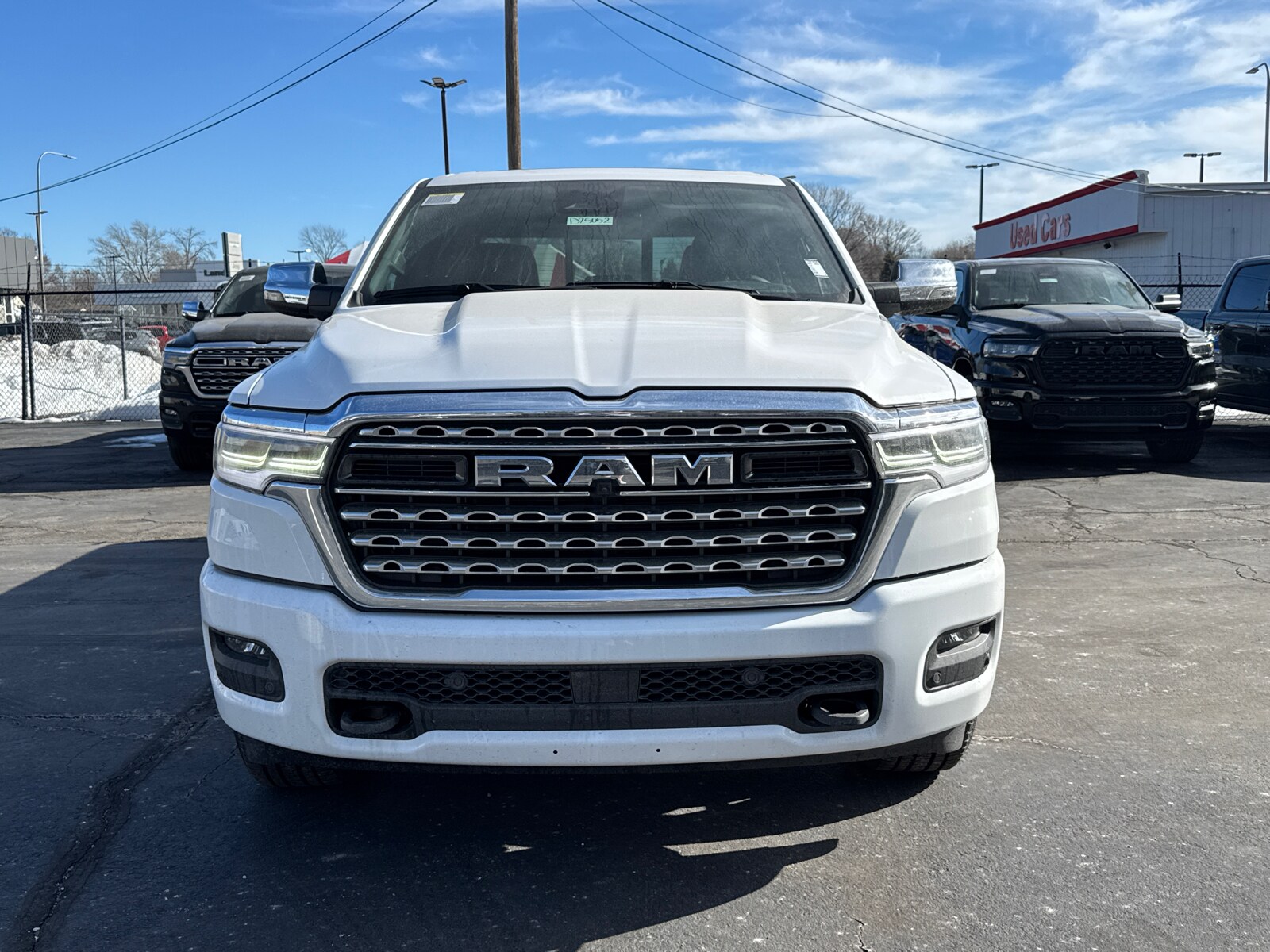 2025 Ram 1500 Limited photo 2