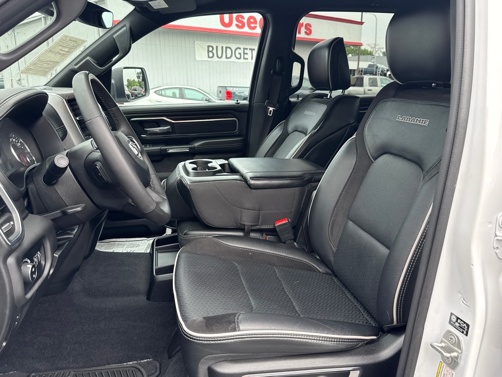 2025 RAM Ram 1500 Pickup Laramie - Photo 10