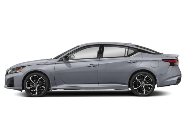 2023 Nissan Altima 2.5 SR photo 2