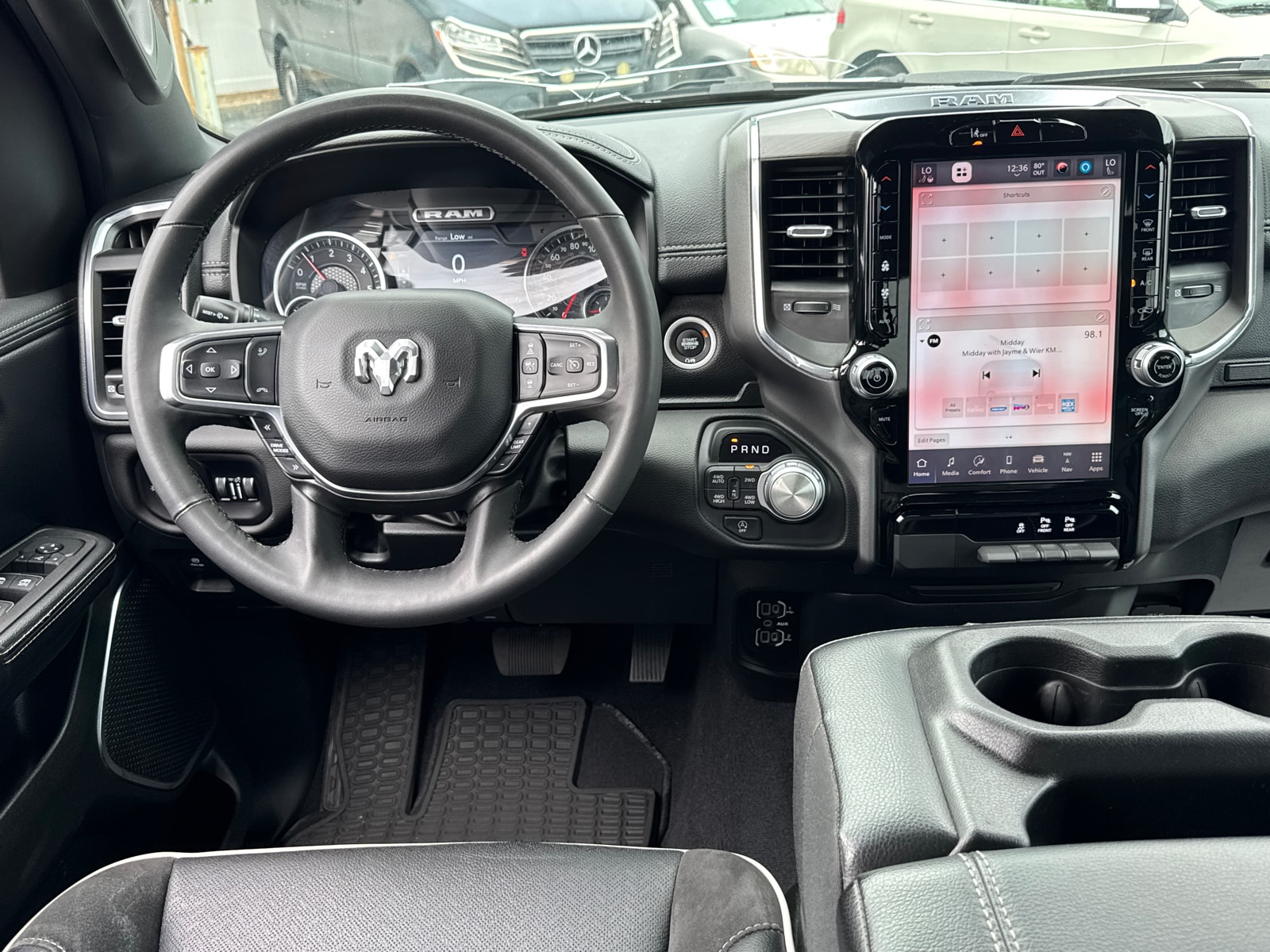 2025 RAM Ram 1500 Pickup Laramie - Photo 9