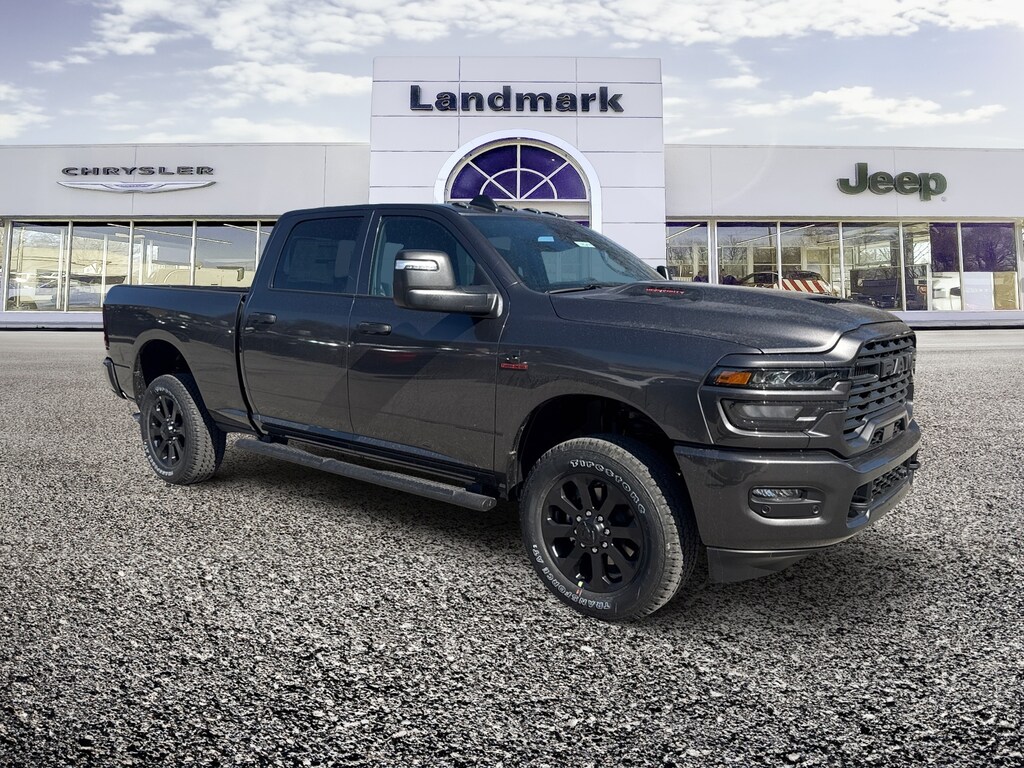 New 2026 Ram 2500 BLACK EXPRESS CREW CAB 4X4 6'4 BOX Pickup