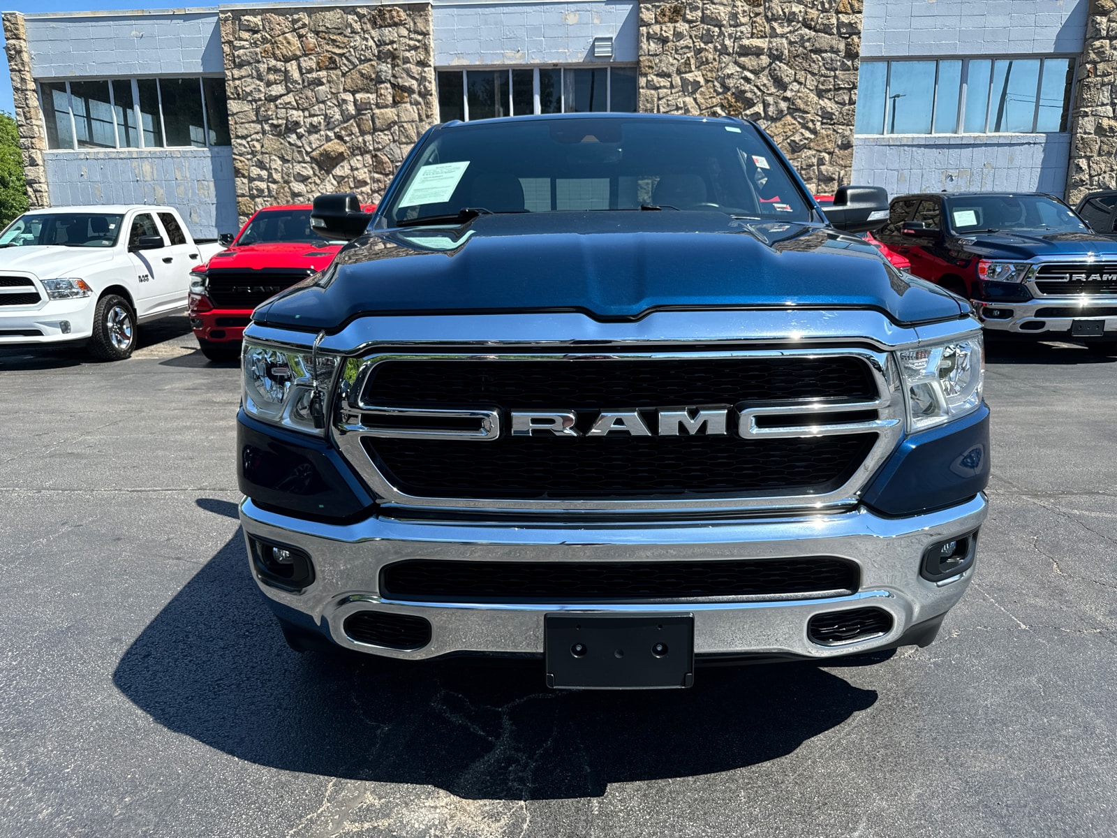 Used 2022 RAM Ram 1500 Pickup Big Horn/Lone Star with VIN 1C6SRFFM0NN130860 for sale in Kansas City