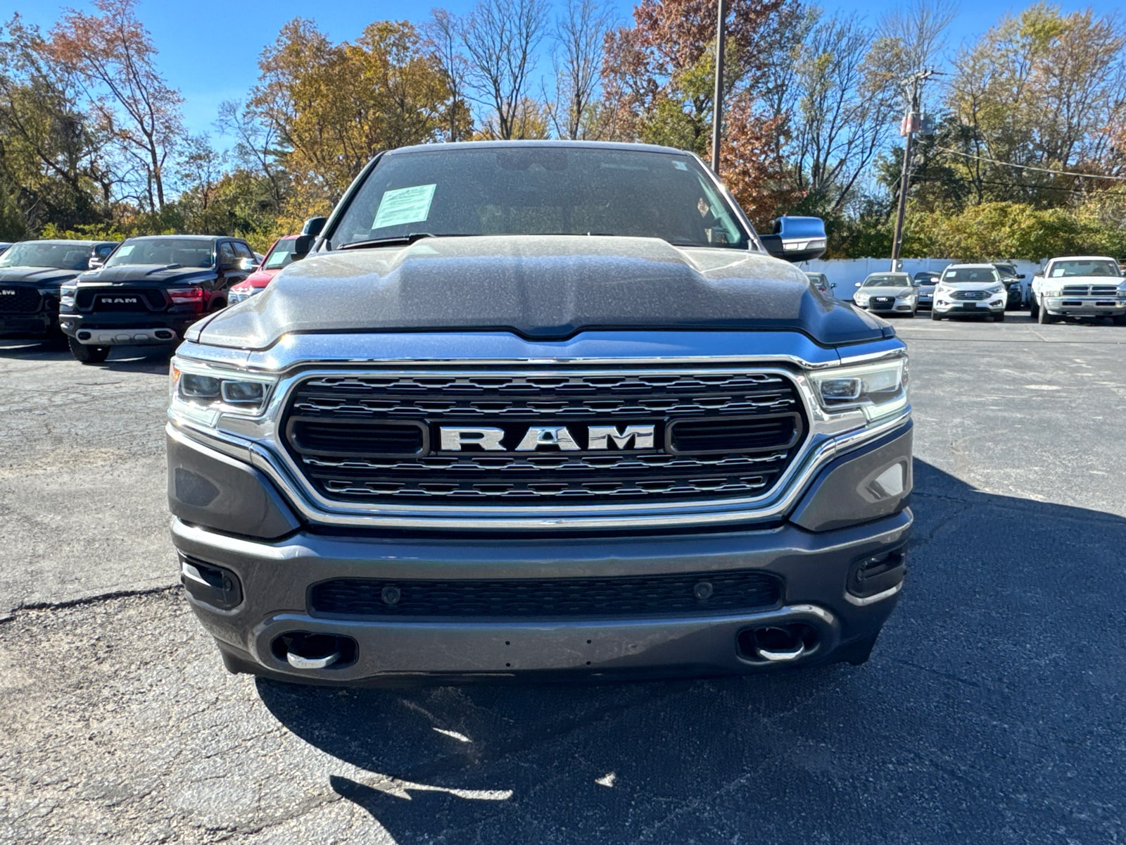 Used 2023 RAM Ram 1500 Pickup Limited with VIN 1C6SRFHT7PN537095 for sale in Kansas City