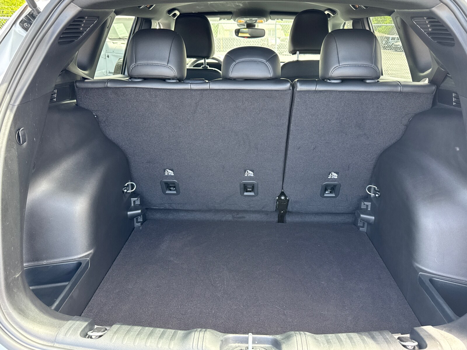 2025 Jeep Compass Latitude - Photo 19