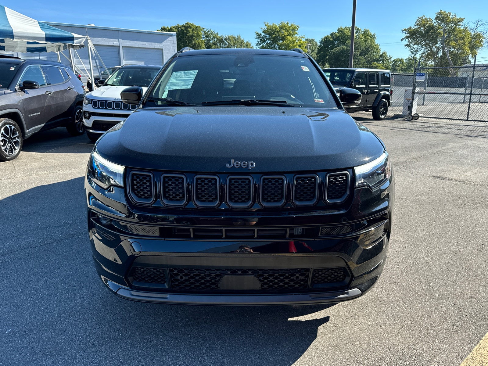 Used 2023 Jeep Compass High Altitude with VIN 3C4NJDCN3PT543244 for sale in Kansas City