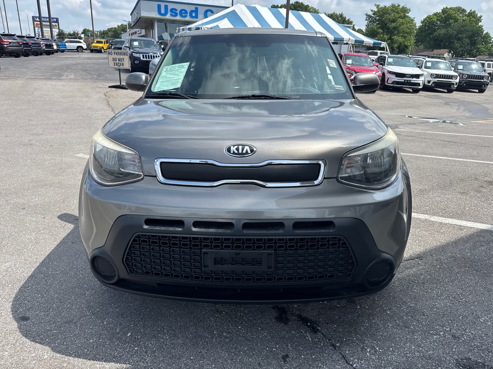 Used 2015 Kia Soul Base with VIN KNDJN2A28F7137978 for sale in Kansas City