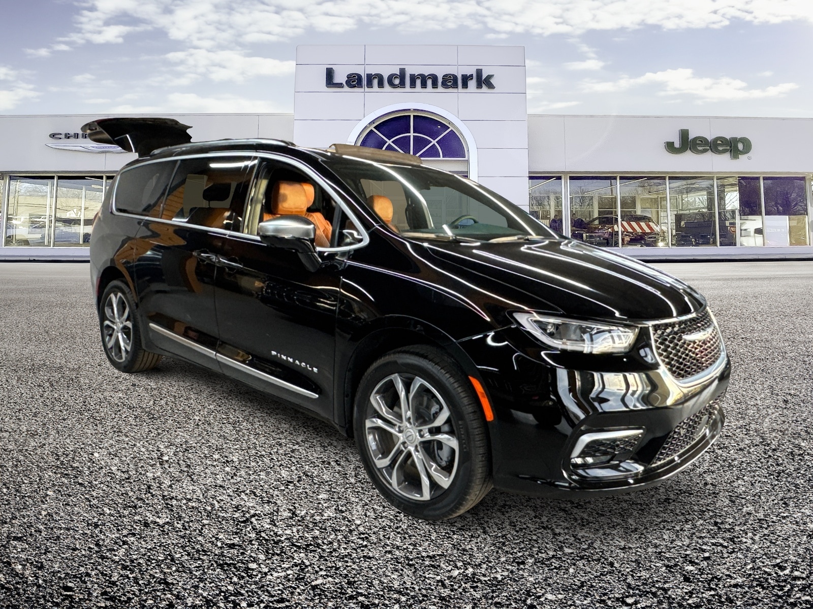 2026 Chrysler Pacifica Pinnacle's photo