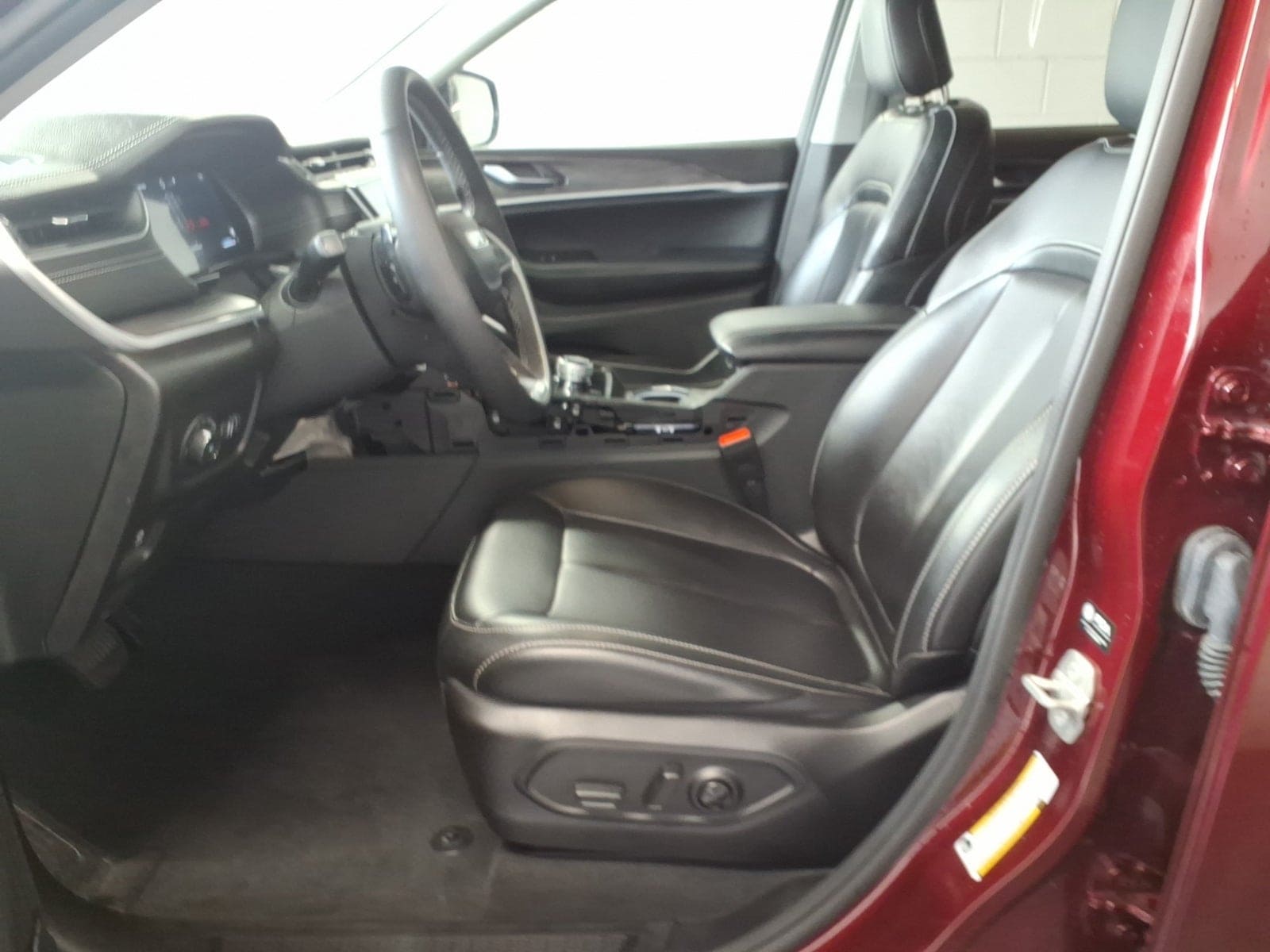 2024 Jeep Grand Cherokee Limited's photo