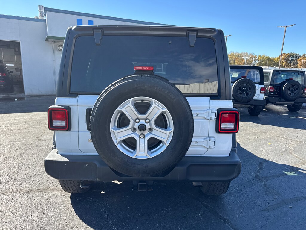 Used 2018 Jeep Wrangler Unlimited Sport S Sport Utility