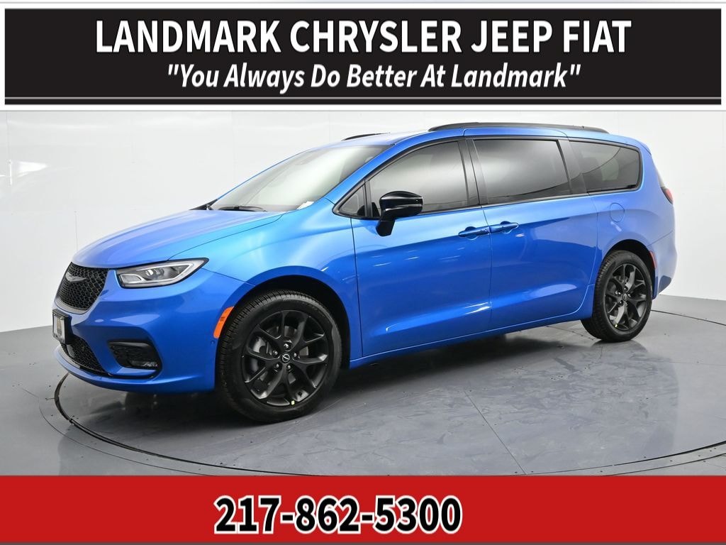 New 2026 Chrysler Pacifica Select Passenger Van