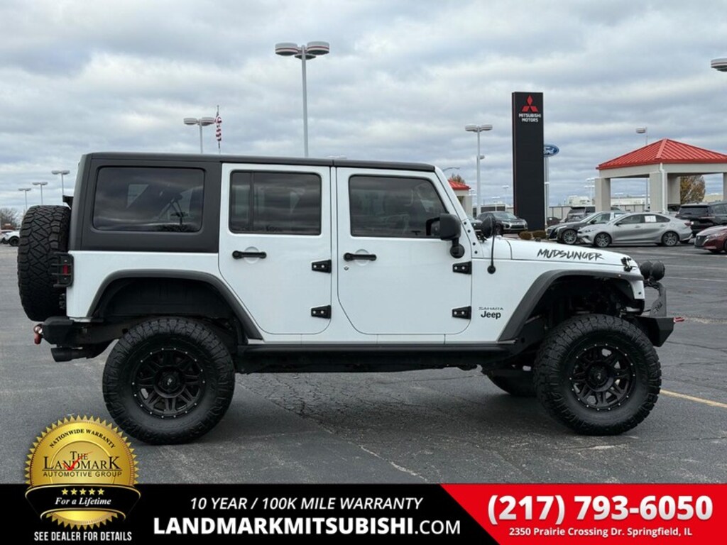 Used 2015 Jeep Wrangler Unlimited 4WD 4dr Sahara SUV