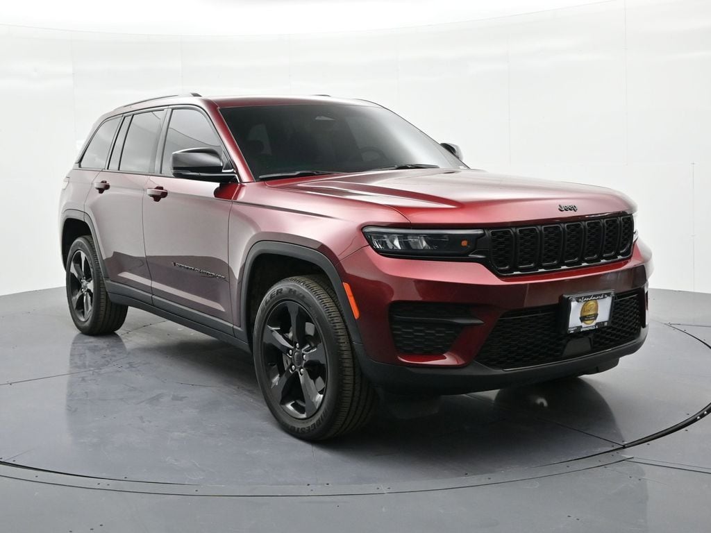 Used 2023 Jeep Grand Cherokee Altitude X SUV