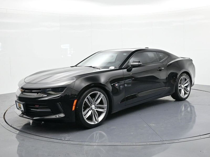 2018 Chevrolet Camaro 1LT's photo