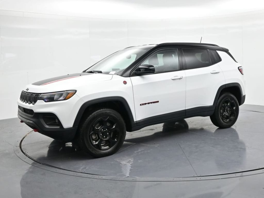 Used 2024 Jeep Compass Trailhawk 4x4 SUV