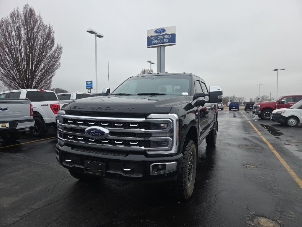 Used 2024 Ford F-250SD Platinum Truck