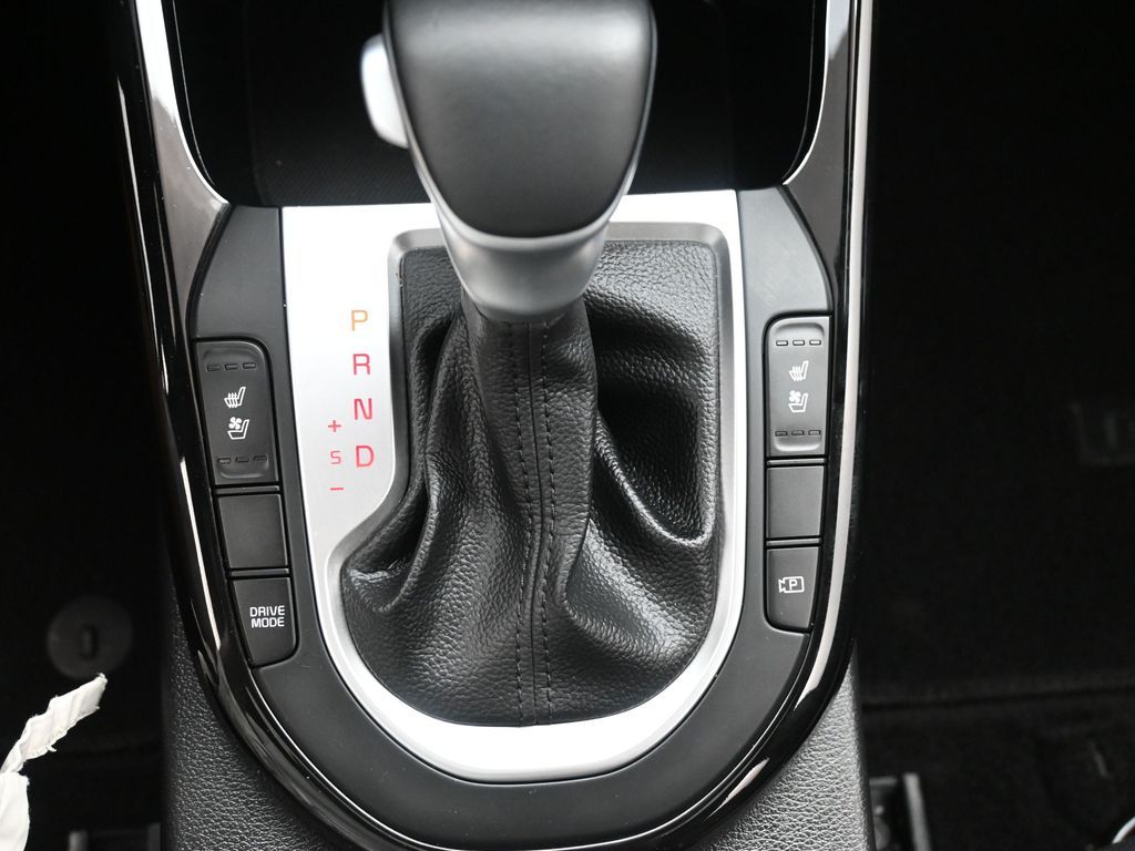 2022 Kia FORTE GT-Line - Photo 15