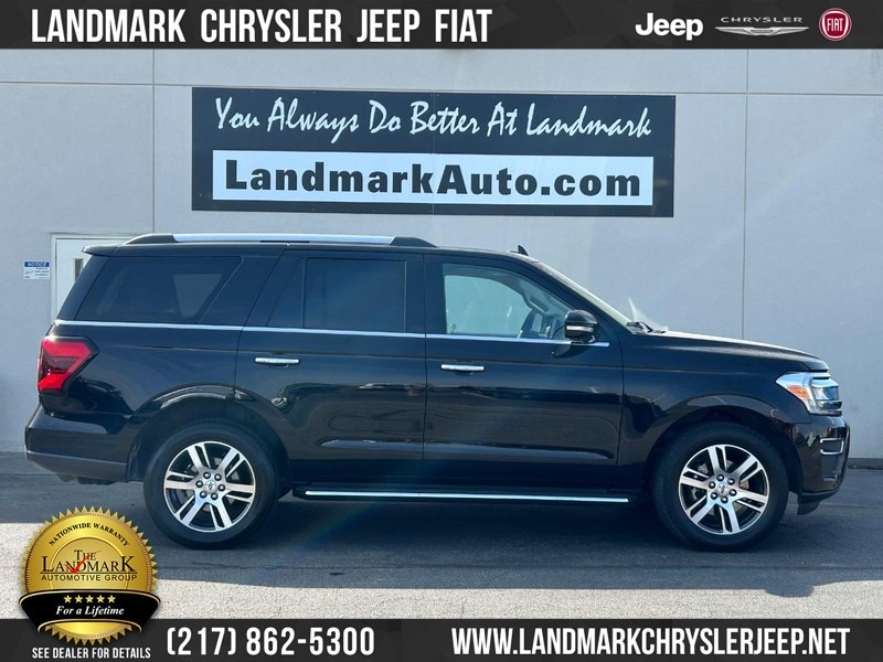 2023 Ford Expedition Limited's photo