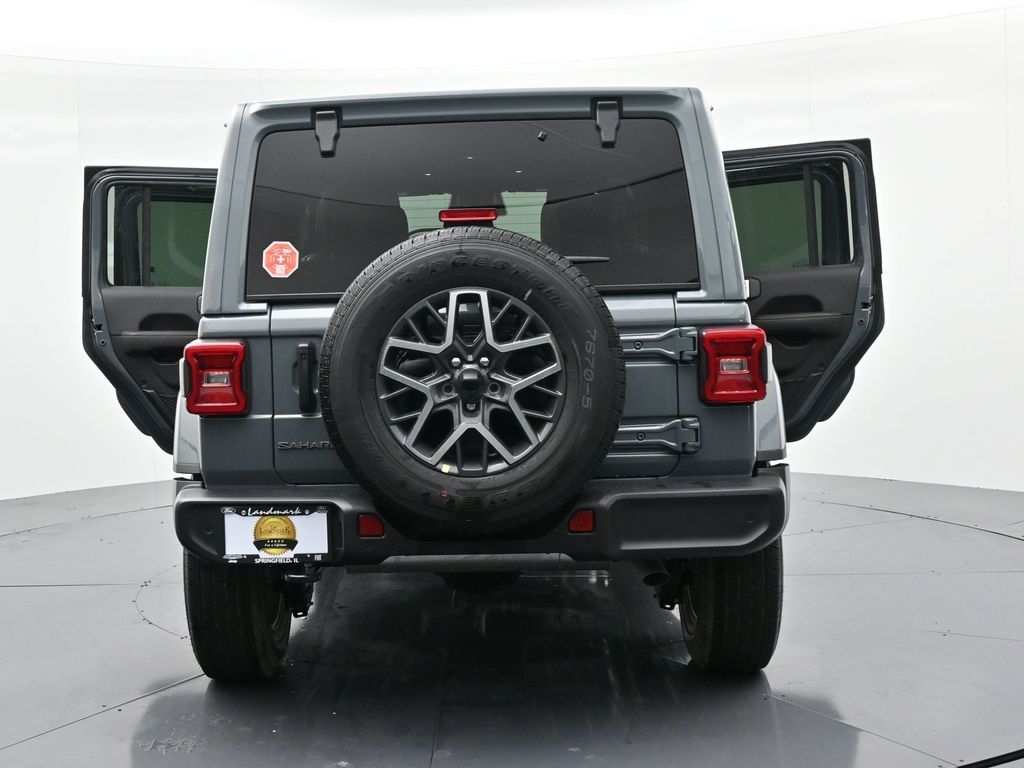 2026 Jeep Wrangler 4-Door Sahara - Photo 26