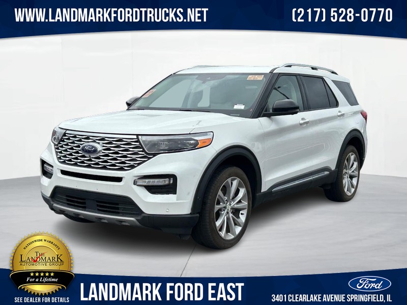 2022 Ford Explorer Platinum's photo