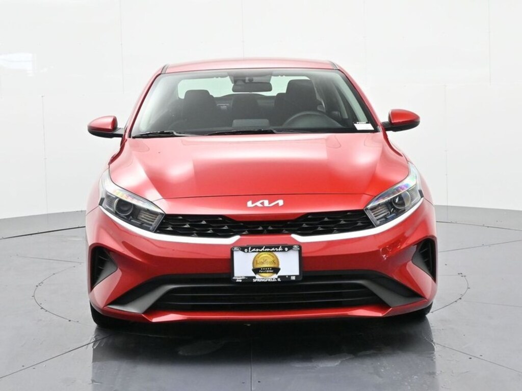 Used 2023 Kia Forte LXS IVT Sedan