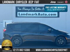 2026 Chrysler Pacifica Limited FWD Passenger Van