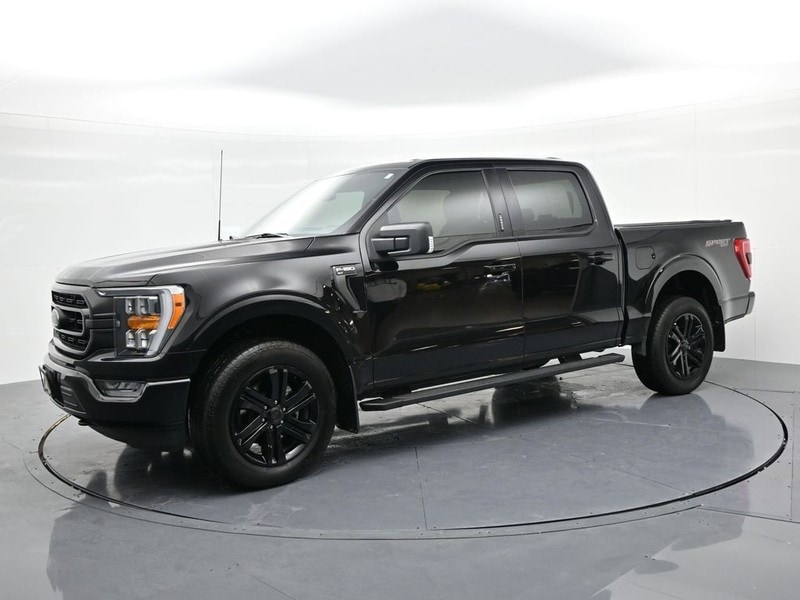 2022 Ford F-150 XLT's photo