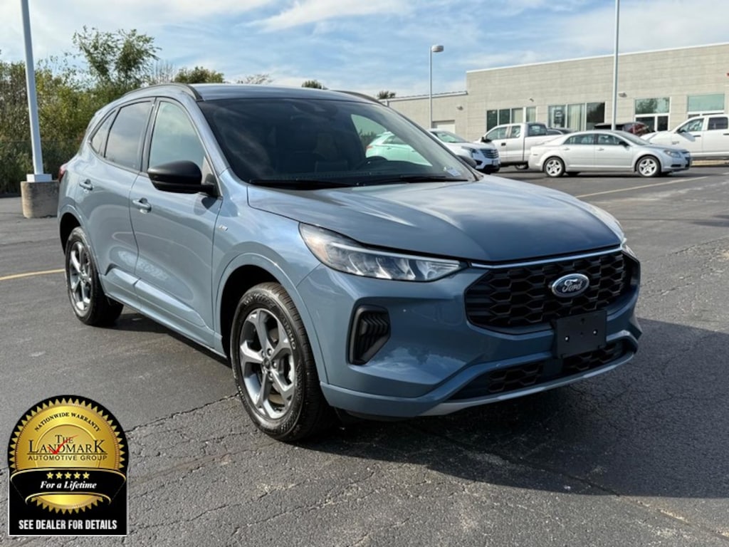 Used 2024 Ford Escape ST-Line AWD SUV