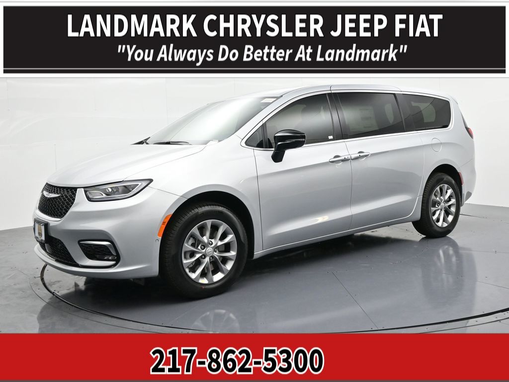 2026 Chrysler Pacifica Select AWD's photo