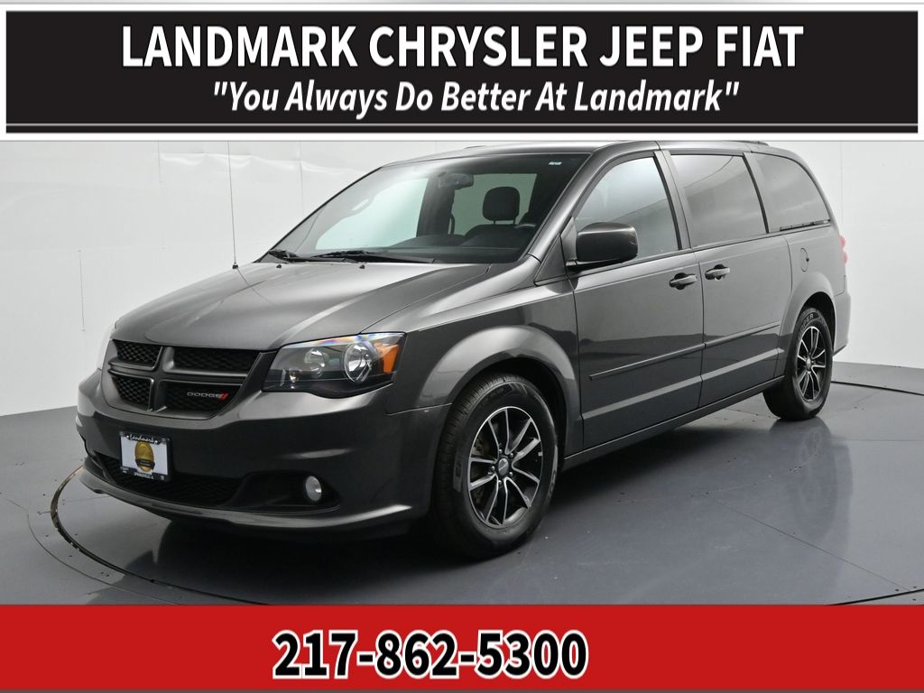 2016 Dodge Grand Caravan R/T's photo