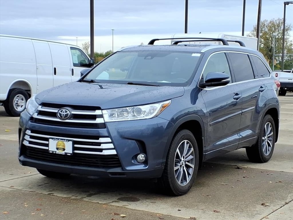Used 2018 Toyota Highlander XLE SUV