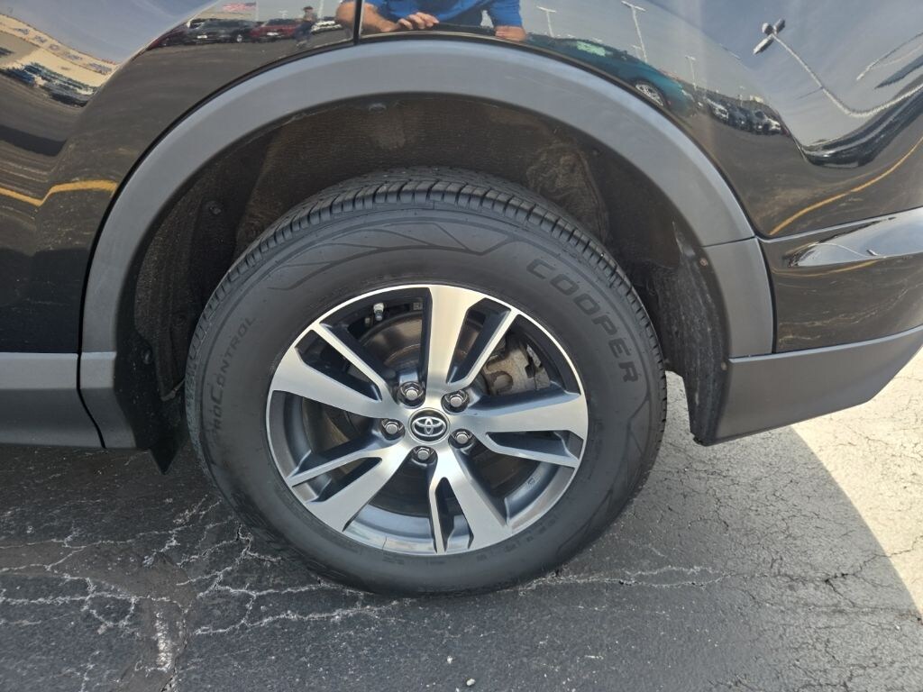 Used 2018 Toyota RAV4 XLE SUV