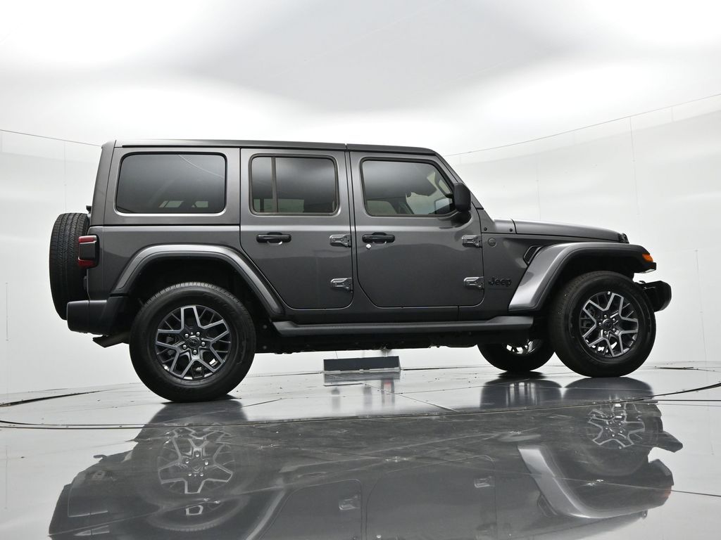 2026 Jeep Wrangler 4-Door Sahara - Photo 21