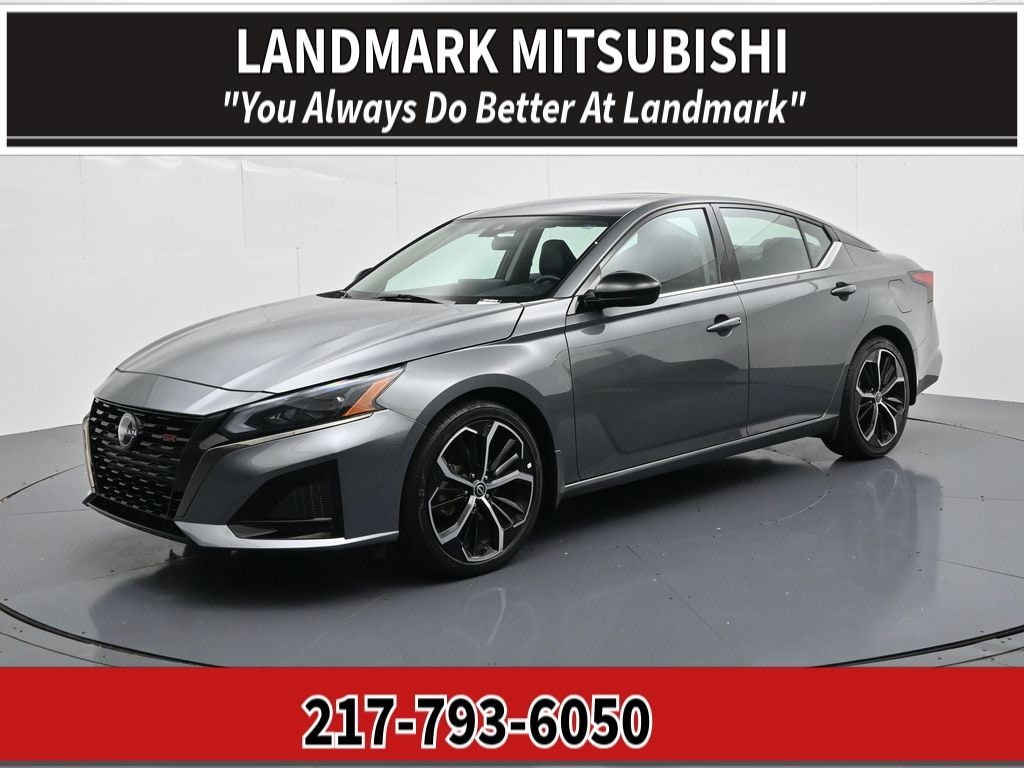 Used 2025 Nissan Altima 2.5 SR Sedan