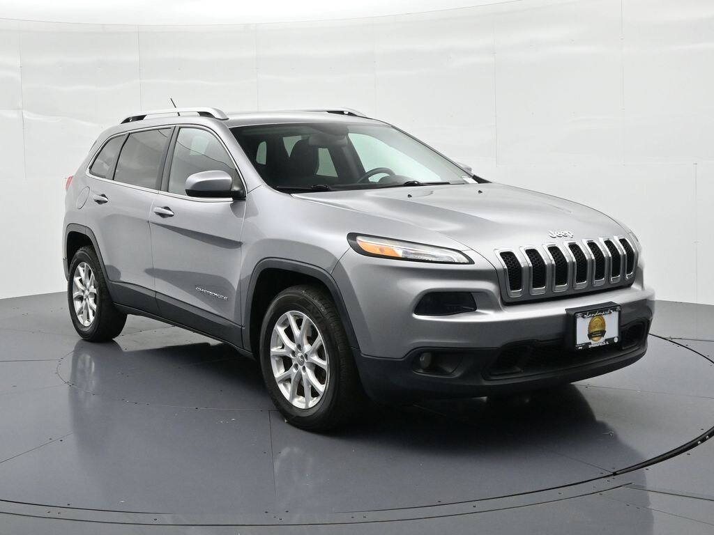 Used 2015 Jeep Cherokee Latitude SUV