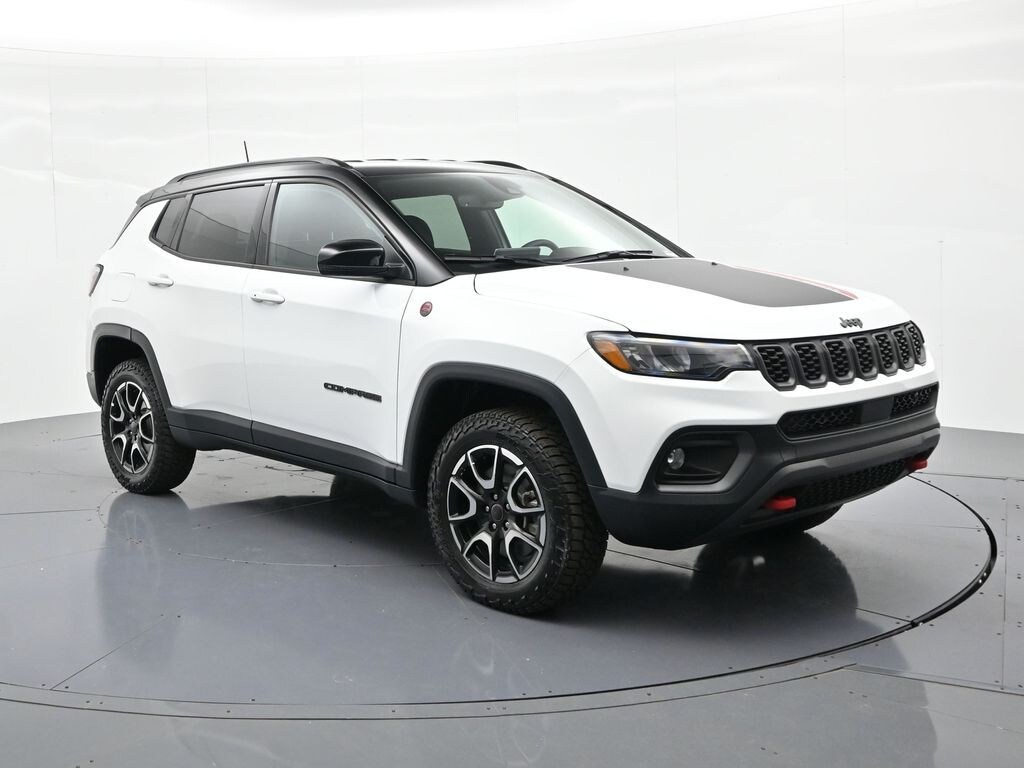 Used 2025 Jeep Compass Trailhawk SUV