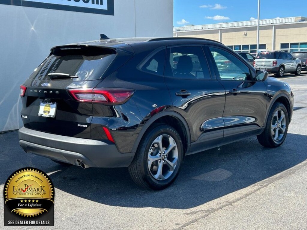Used 2025 Ford Escape ST-Line Select AWD SUV
