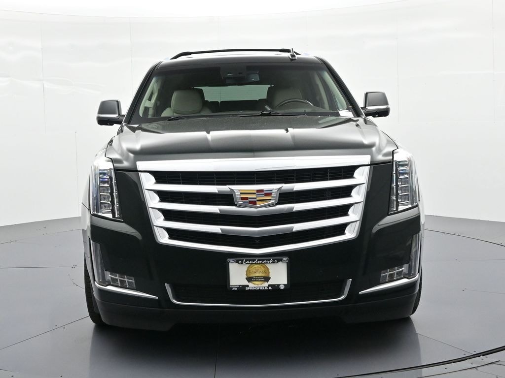 Used 2016 Cadillac Escalade Luxury SUV