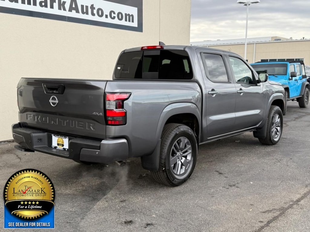 Used 2025 Nissan Frontier SV Truck