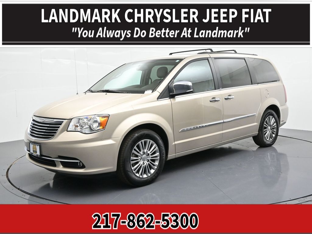 2014 Chrysler Town & Country Touring-L