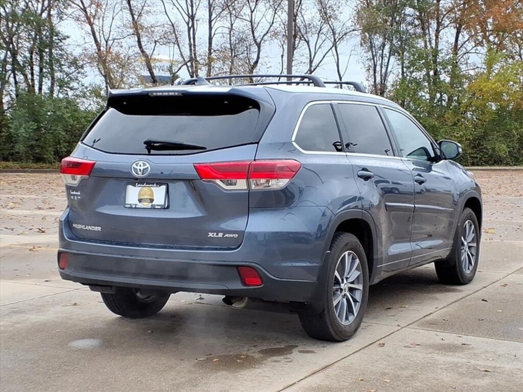 Used 2018 Toyota Highlander XLE SUV