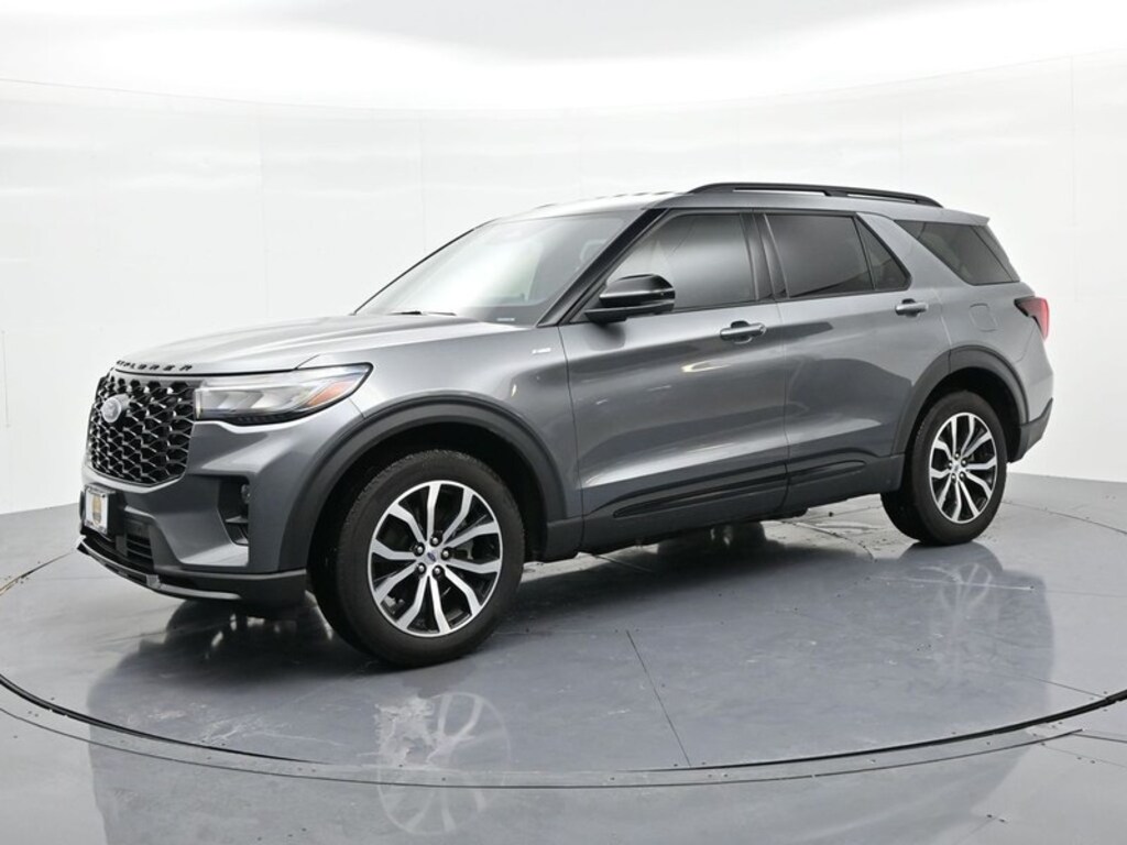 Used 2025 Ford Explorer ST-Line 4WD SUV