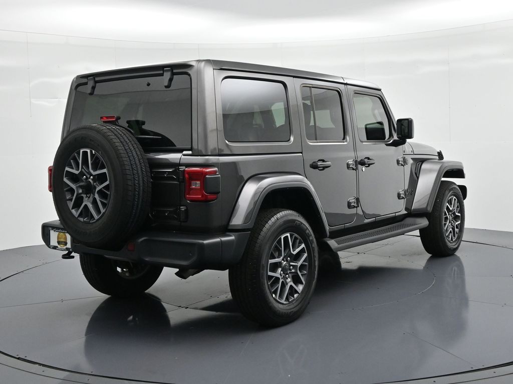 2026 Jeep Wrangler 4-Door Sahara - Photo 6