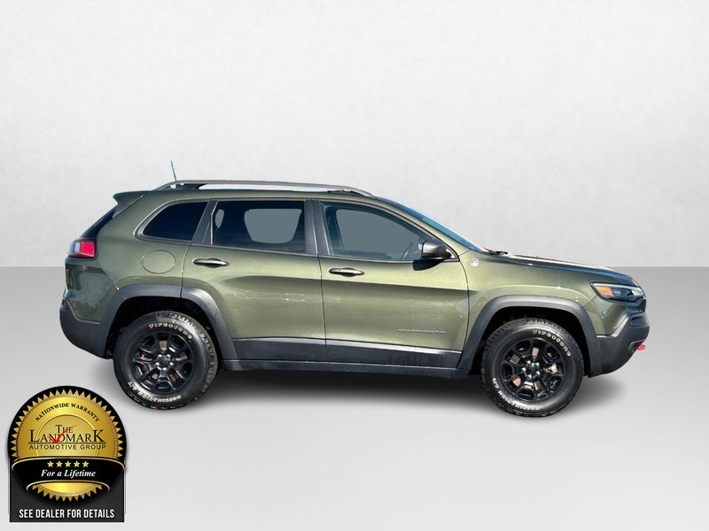 Used 2021 Jeep Cherokee Trailhawk with VIN 1C4PJMBX6MD198692 for sale in Springfield, IL