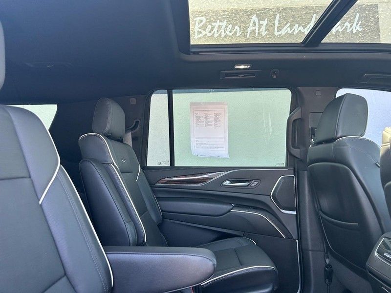2023 Cadillac Escalade ESV Premium Luxury - Photo 17