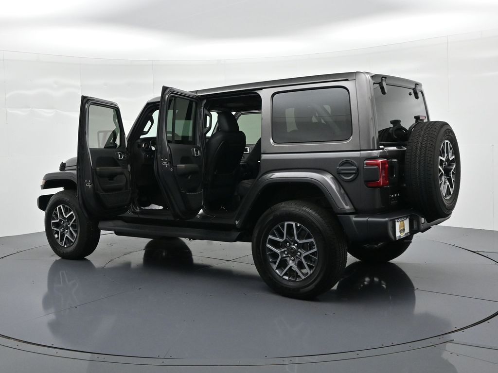 2026 Jeep Wrangler 4-Door Sahara - Photo 23