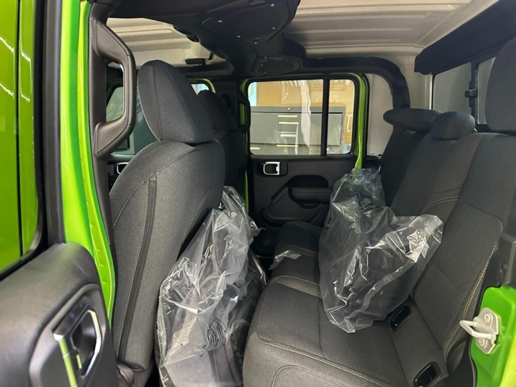 New 2025 Jeep Gladiator Willys Pickup