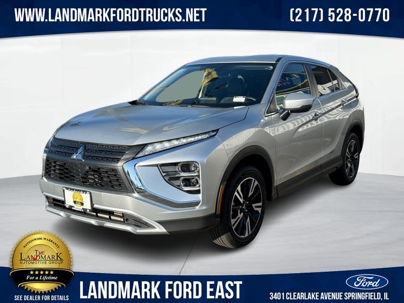 2024 Mitsubishi Eclipse Cross SE's photo