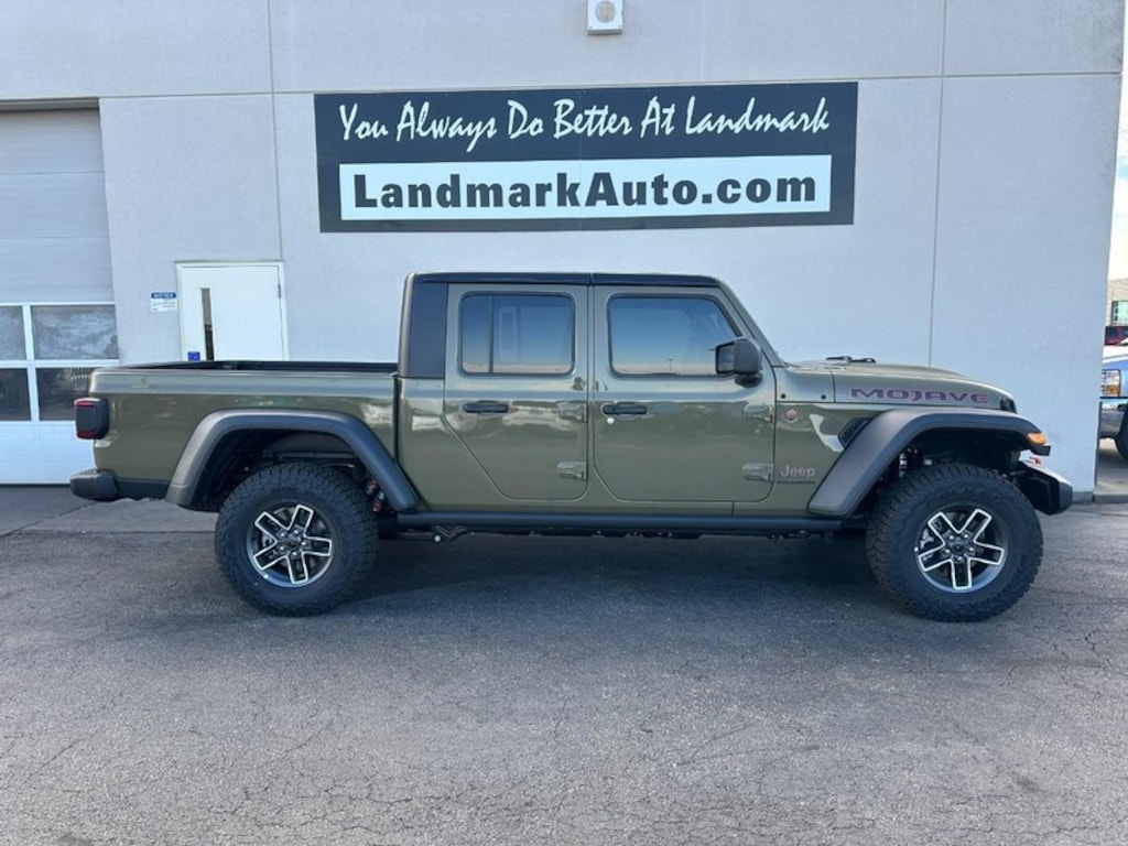 New 2025 Jeep Gladiator Mojave Pickup