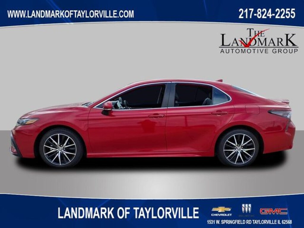 Used 2023 Toyota Camry SE Sedan