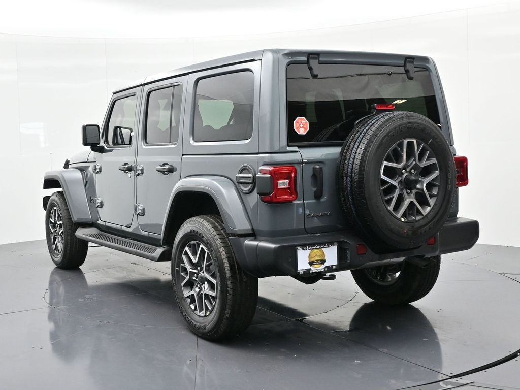 2026 Jeep Wrangler 4-Door Sahara - Photo 8